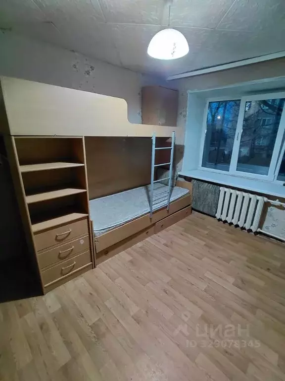 Комната Удмуртия, Ижевск ул. Гагарина, 32 (15.0 м) - Фото 1