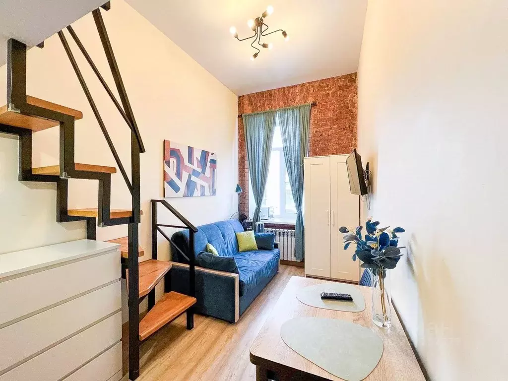 Студия Санкт-Петербург ул. Достоевского, 30 (18.0 м) - Фото 1