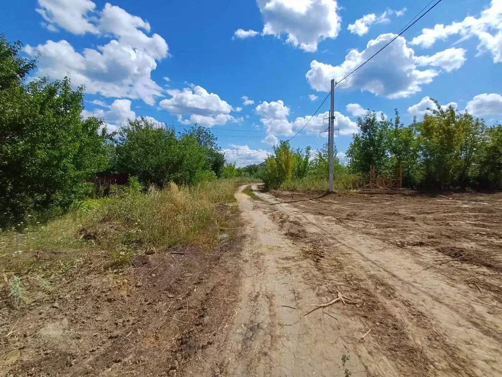 Участок в Саратовская область, с. Усть-Курдюм проезд 2-й Радужный (6.0 ... - Фото 1