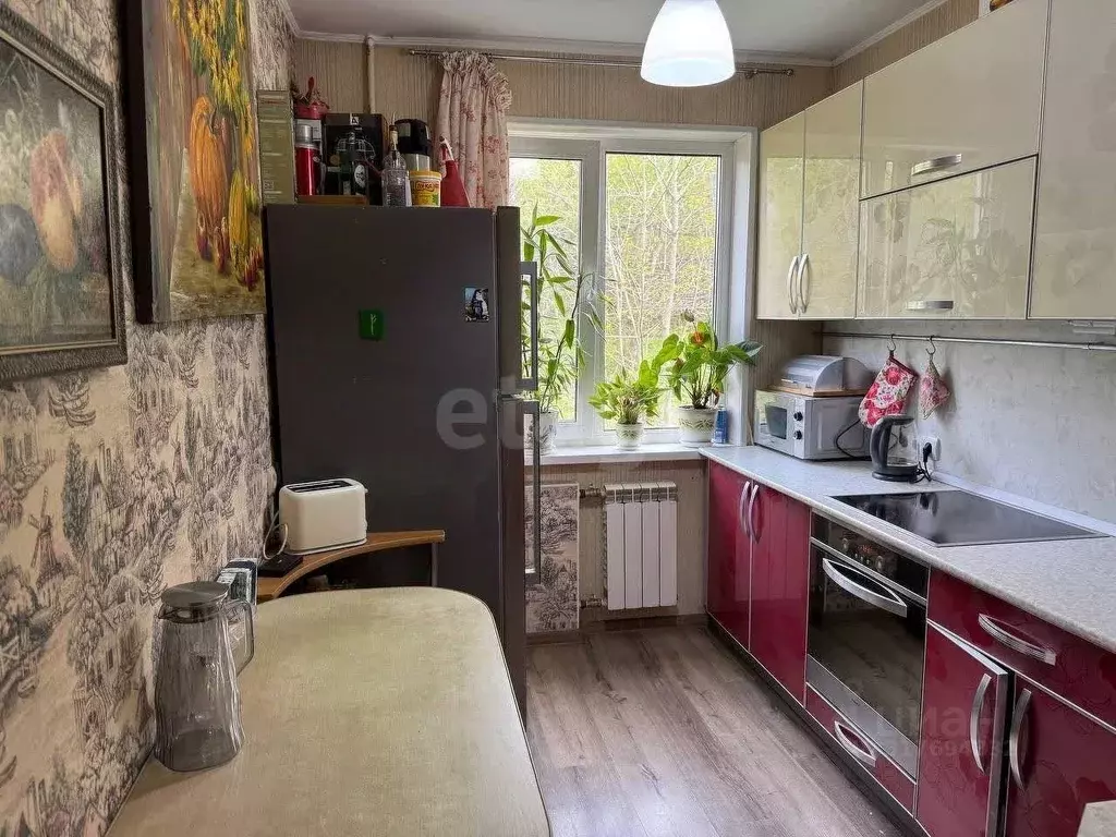 2-к кв. Приморский край, Владивосток ул. Новожилова, 31 (44.3 м) - Фото 0