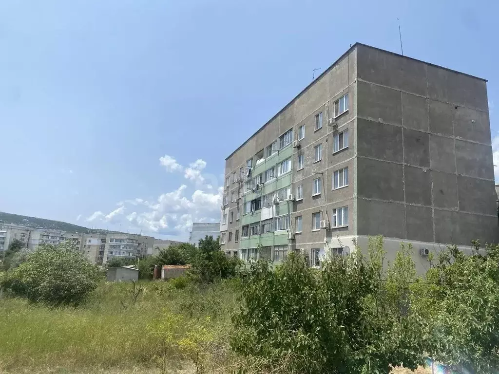 1-к кв. Крым, Феодосия ул. Челнокова, 110 (37.4 м) - Фото 1