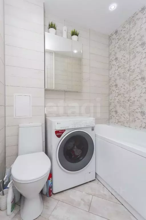 3-к кв. Башкортостан, Уфа просп. Октября, 142/3 (56.4 м) - Фото 1