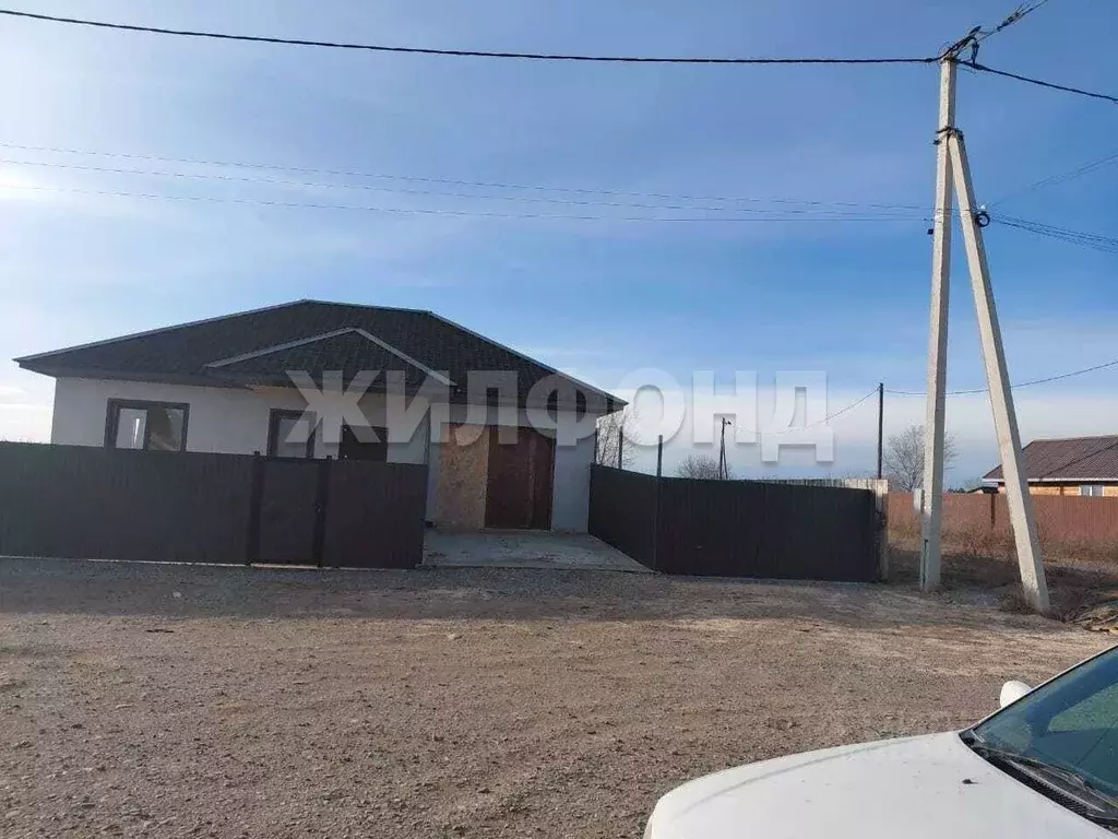 Дом в Хакасия, Усть-Абаканский район, д. Чапаево ул. Торговая (141 м) - Фото 1