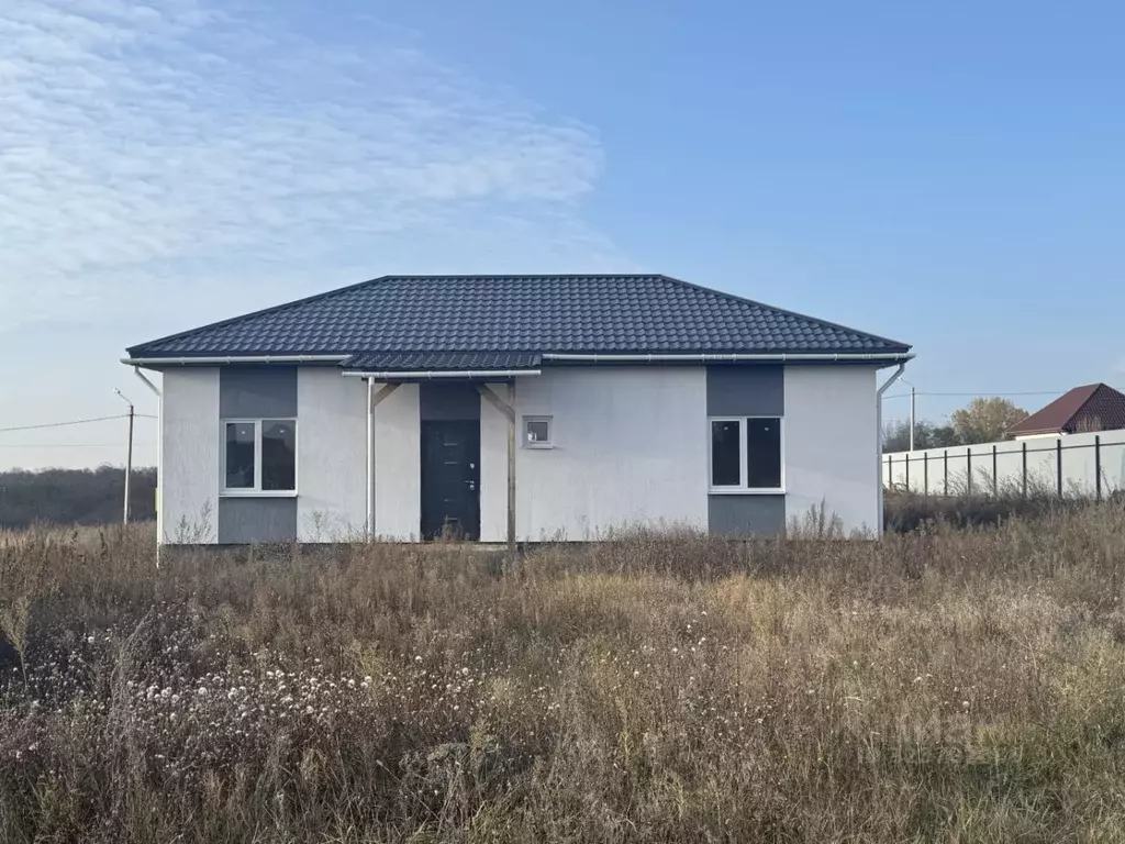 Дом в Белгородская область, Белгородский район, с. Стрелецкое, ... - Фото 1