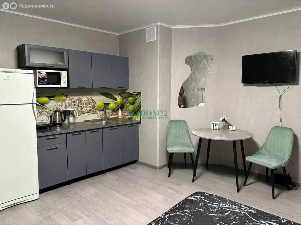 Квартира-студия: Тобольск, 7-й микрорайон, 45 (25 м) - Фото 1