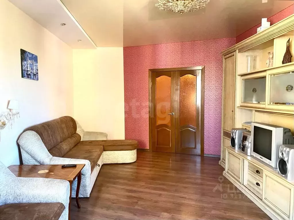 3-к кв. Татарстан, Казань ул. Лазарева, 3 (105.0 м) - Фото 0