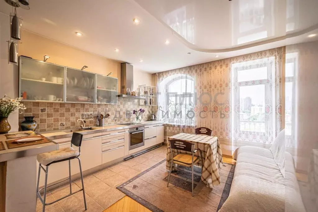 2-к кв. Липецкая область, Липецк ул. Л. Толстого, 2 (70.0 м) - Фото 2