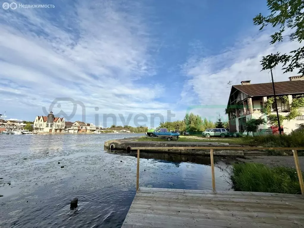 Дом в Калининград, набережная Генерала Карбышева (150 м) - Фото 1