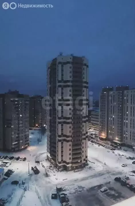 2-комнатная квартира: Пермь, улица Карпинского, 110А (63.4 м) - Фото 1