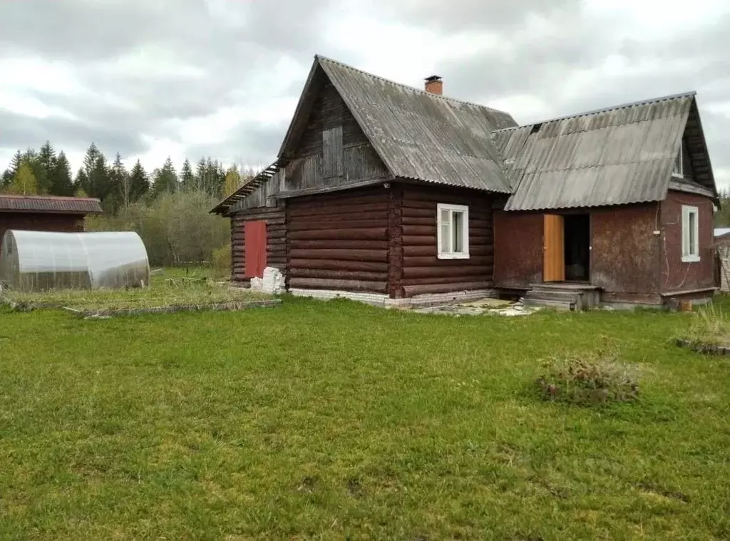 Дом в Ленинградская область, Гатчинский район, пос. Карташевская ... - Фото 0