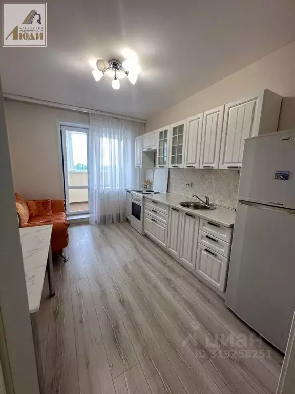 1-к кв. Новосибирская область, Новосибирск Вилюйская ул., 3 (46.0 м) - Фото 0