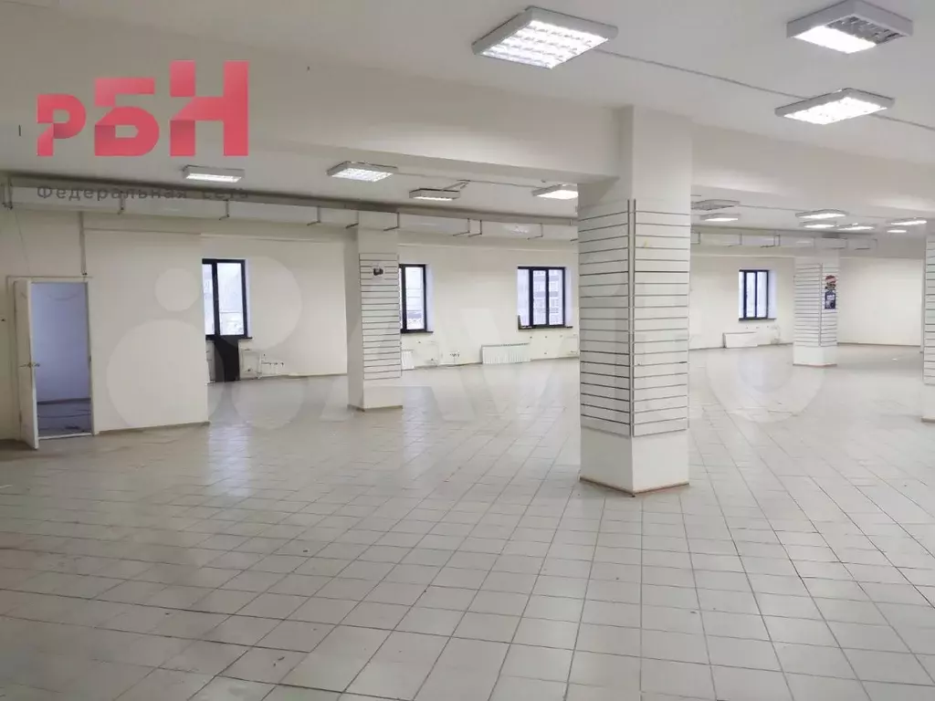 Помещение с высоким а\м трафиком до 250 кв.м. 1 этаж - Фото 1