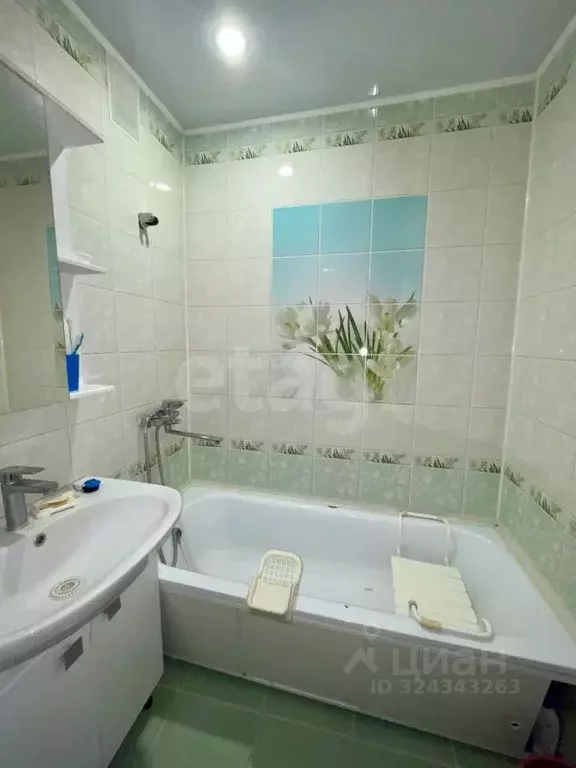 3-к кв. Башкортостан, Стерлитамак Михайловский мкр, ул. Шафиева, 3 ... - Фото 0