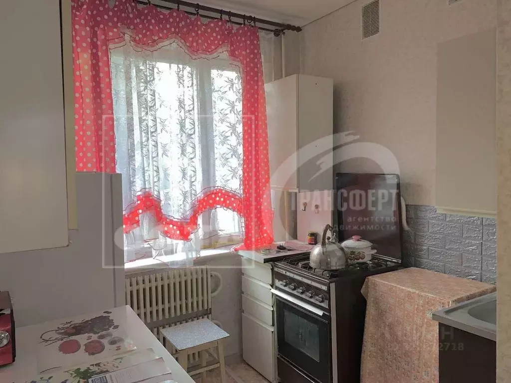 2-к кв. Воронежская область, Воронеж ул. Моисеева, 42 (43.8 м) - Фото 2