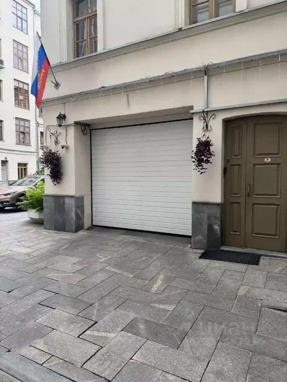Гараж в Москва ул. Сретенка, 9 (25 м) - Фото 1