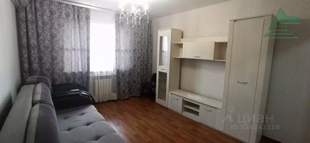 1-к кв. Оренбургская область, Оренбург Транспортная ул., 16/2 (36.0 м) - Фото 1