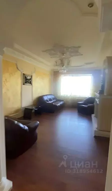 4-к кв. Курская область, Курск Союзная ул., 28А (90.0 м) - Фото 1