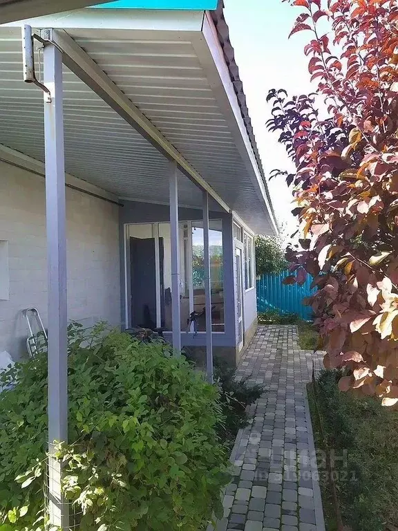Дом в Ростовская область, Азовский район, с. Кулешовка  (100 м) - Фото 1