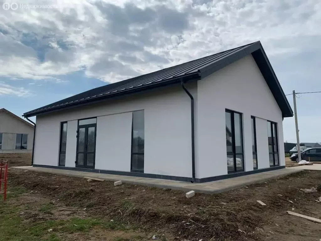 Дом в Пензенский район, Воскресеновский сельсовет (120 м) - Фото 1