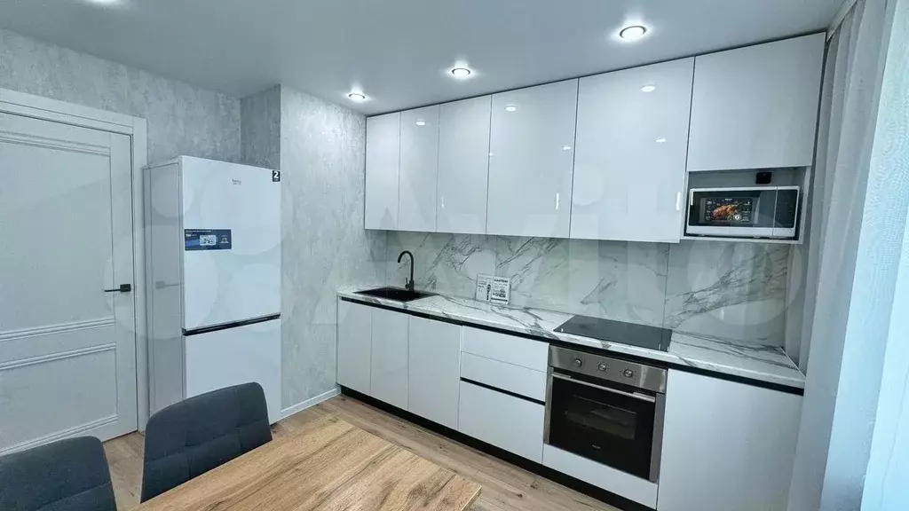 3-к. квартира, 70 м, 2/9 эт. - Фото 0