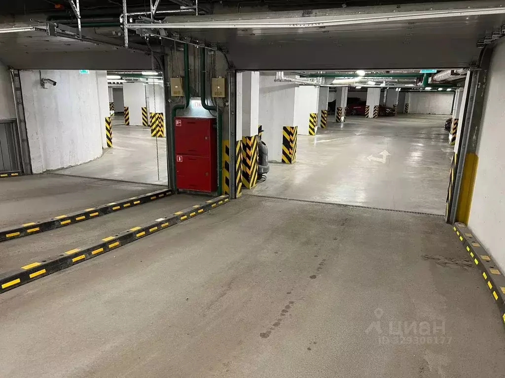 Гараж в Московская область, Красногорск ул. Тенистых Аллей, 1к4 (13 м) - Фото 2