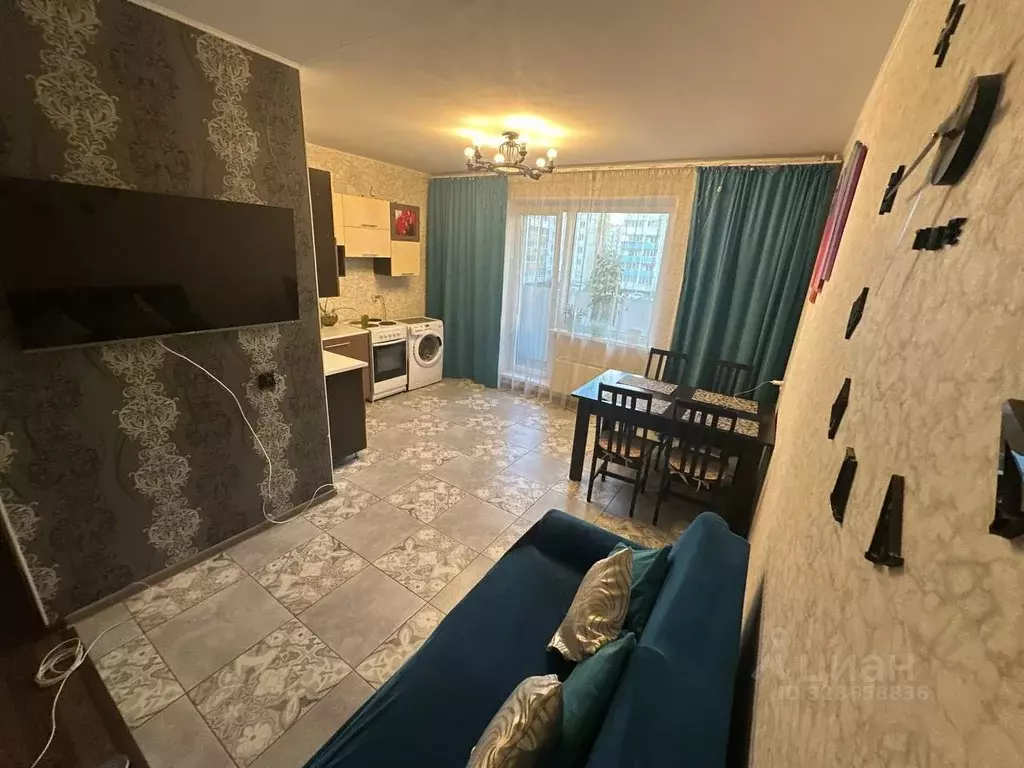 3-к кв. Челябинская область, Челябинск ул. 2-я Эльтонская, 57Б (70.0 ... - Фото 1