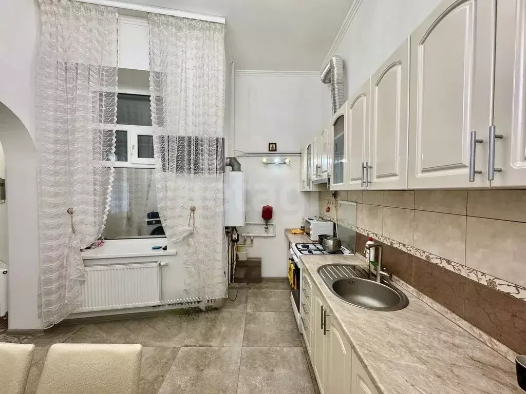 3-к кв. Крым, Симферополь ул. Одесская (65.0 м) - Фото 1