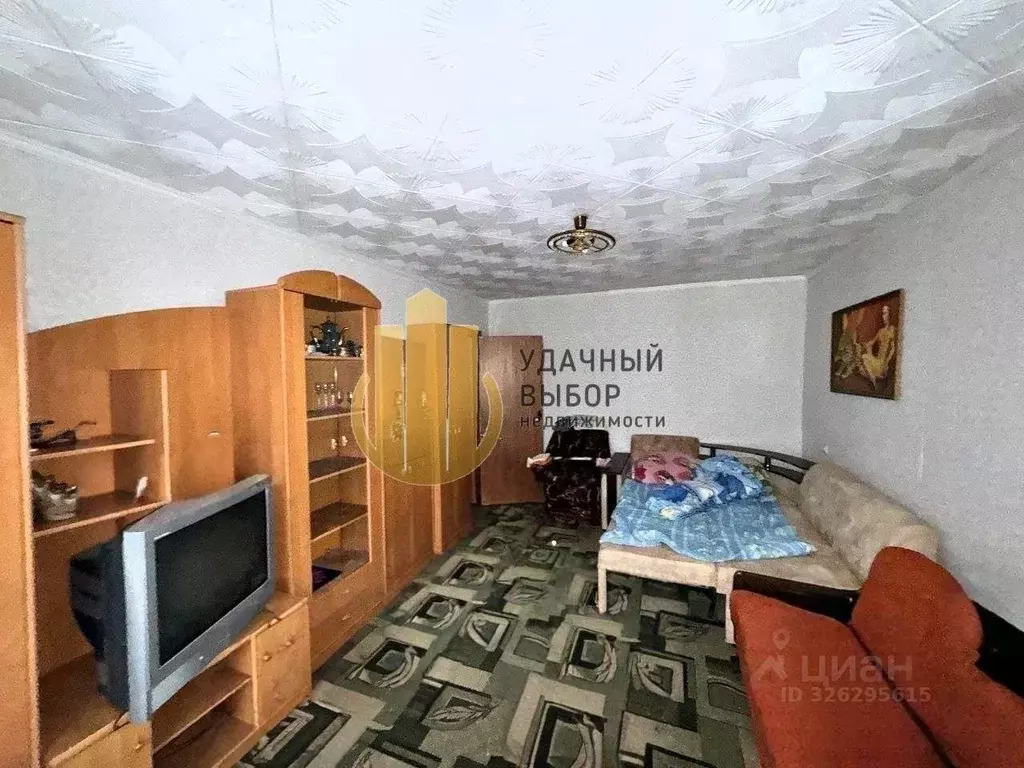 2-к кв. Ростовская область, Белая Калитва Геологическая ул., 11 (42.4 ... - Фото 1