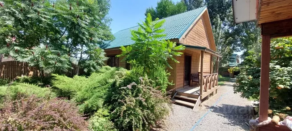 Дом в Астраханская область, Камызякский район, пос. Станья Советская ... - Фото 1