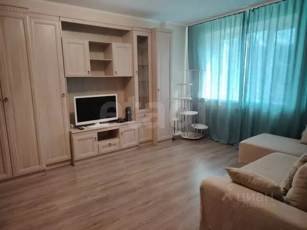 1-к кв. Белгородская область, Белгород ул. 5 Августа, 33 (44.5 м) - Фото 1
