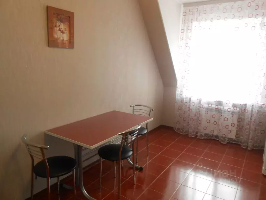 2-к кв. Астраханская область, Астрахань ул. Ахшарумова, 163А (70.0 м) - Фото 2