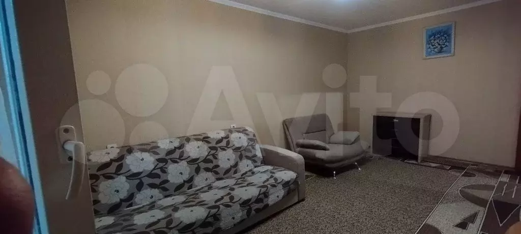 2-к. квартира, 56 м, 7/10 эт. - Фото 0