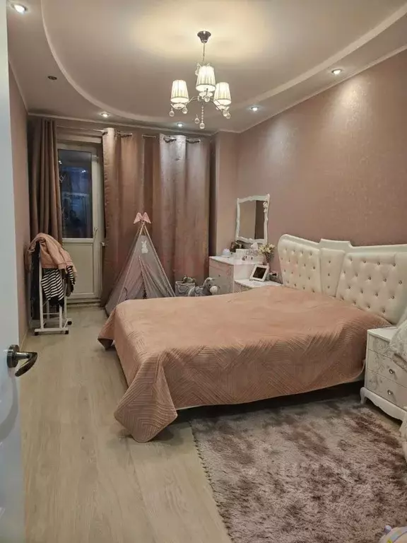 2-к кв. Ростовская область, Новочеркасск ул. Просвещения (75.0 м) - Фото 1