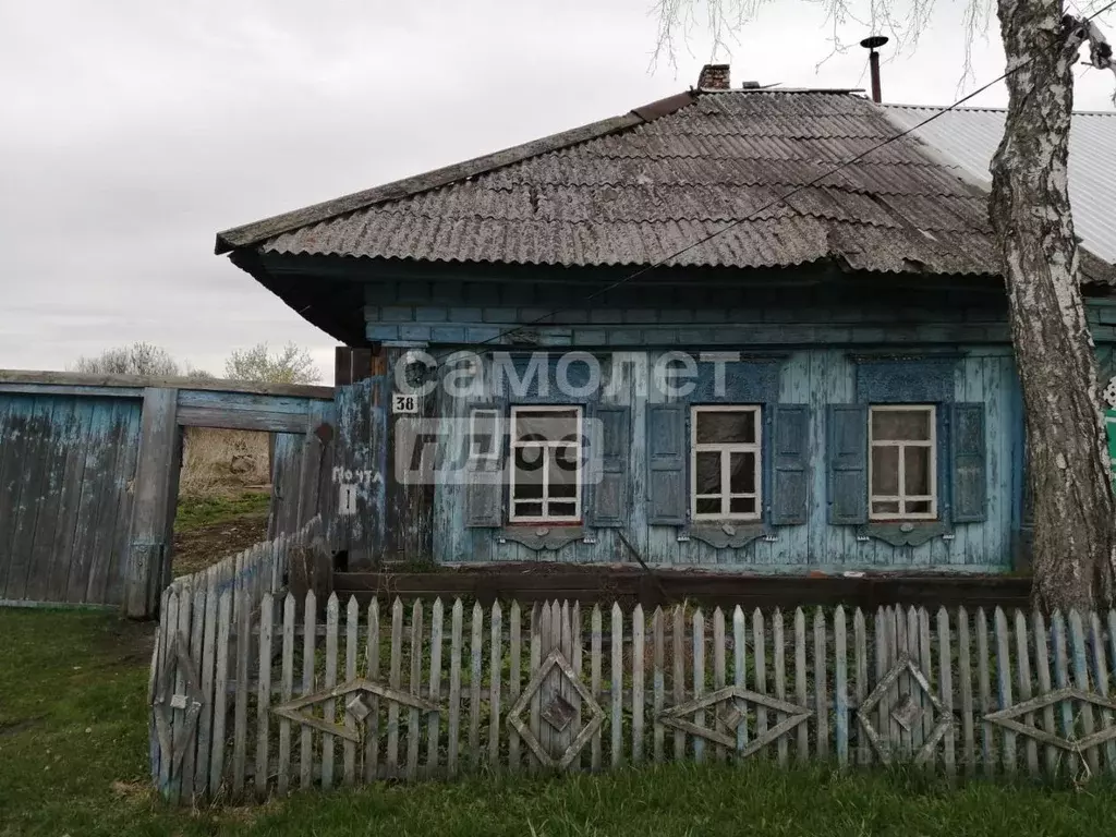Дом в Свердловская область, Артемовский муниципальный округ, с. ... - Фото 0