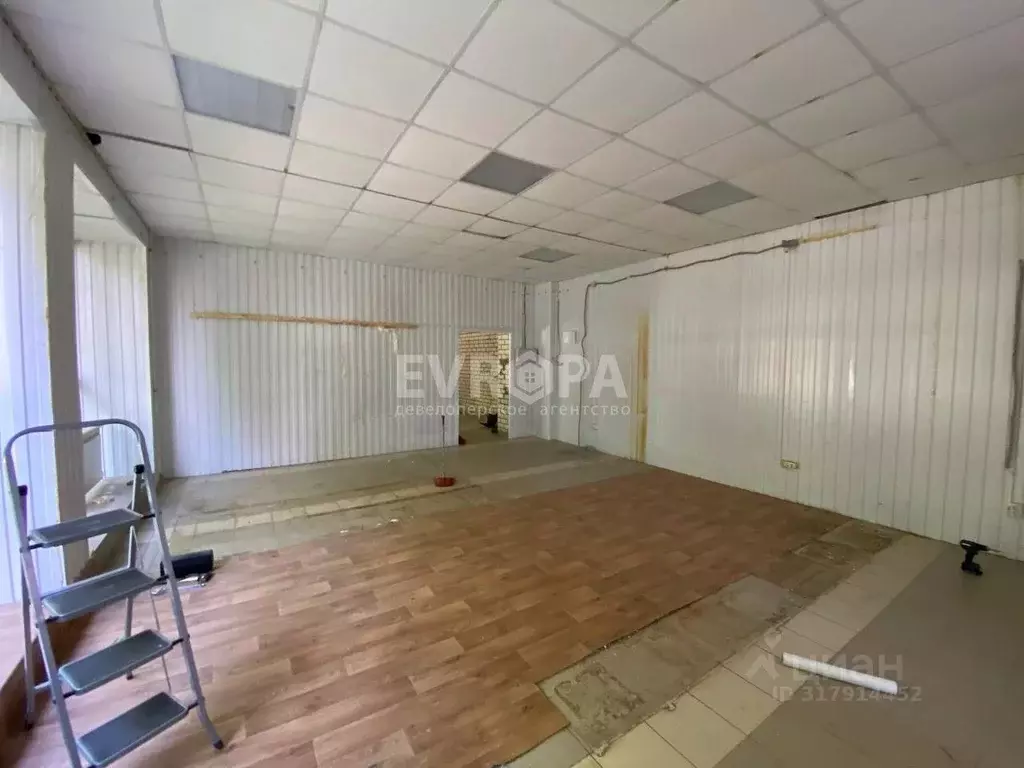 Торговая площадь в Ульяновская область, Ульяновск ул. Луначарского, ... - Фото 1