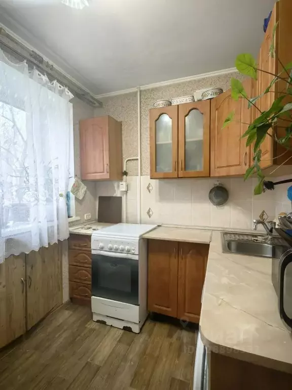 3-к кв. Омская область, Омск ул. Гуртьева, 8А (63.2 м) - Фото 1