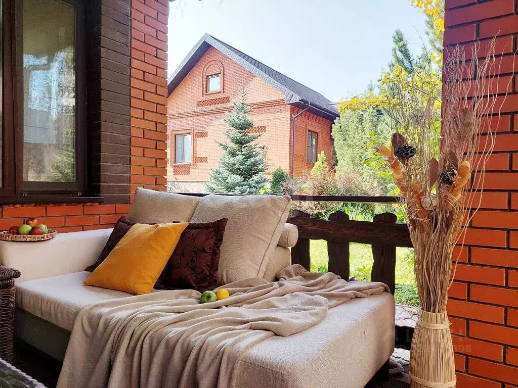 Дом в Татарстан, Пестречинский район, Кощаковское с/пос, д. Званка ул. ... - Фото 1