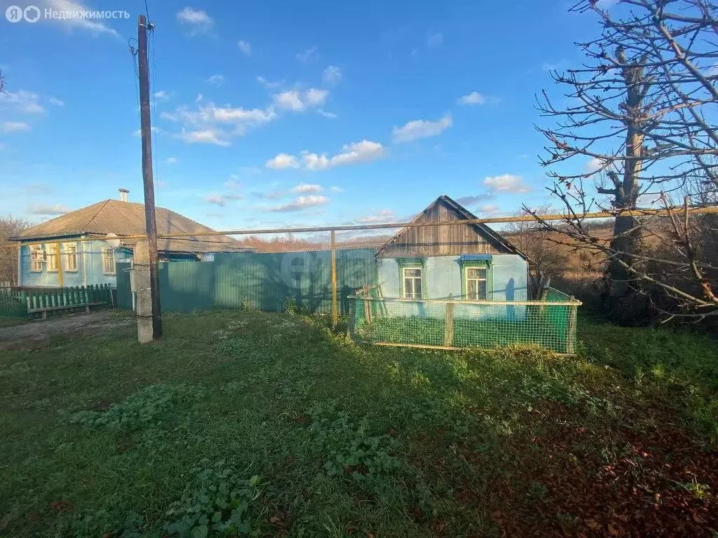 Дом в Большехаланское сельское поселение, село Большая Халань (37.4 м) - Фото 1