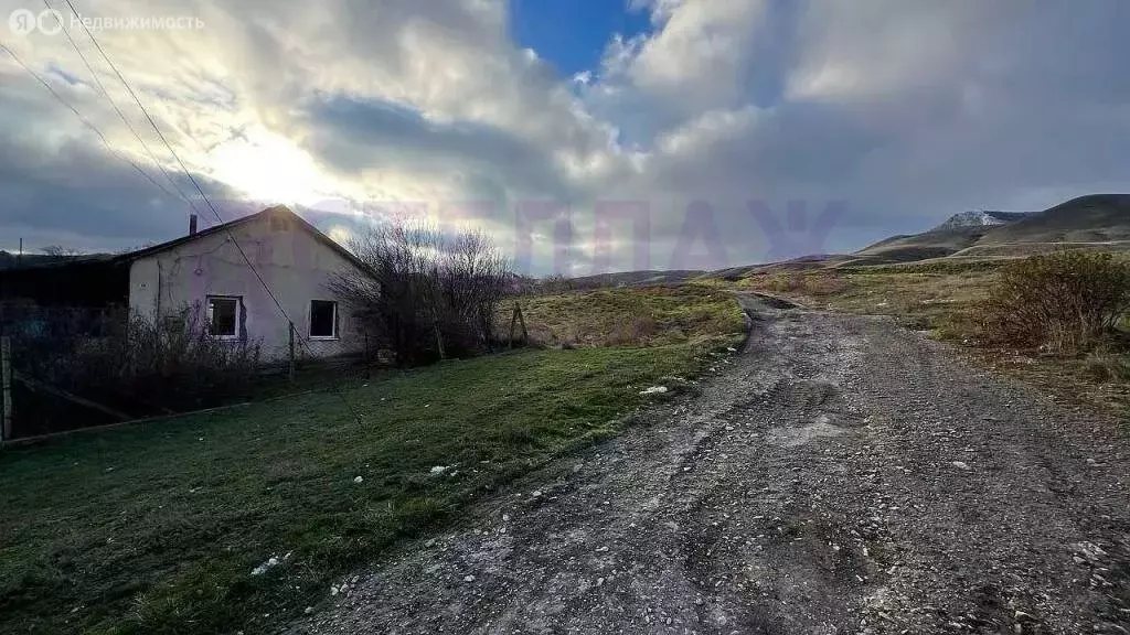 Дом в Республика Крым, муниципальный округ Феодосия, село Наниково, ... - Фото 1