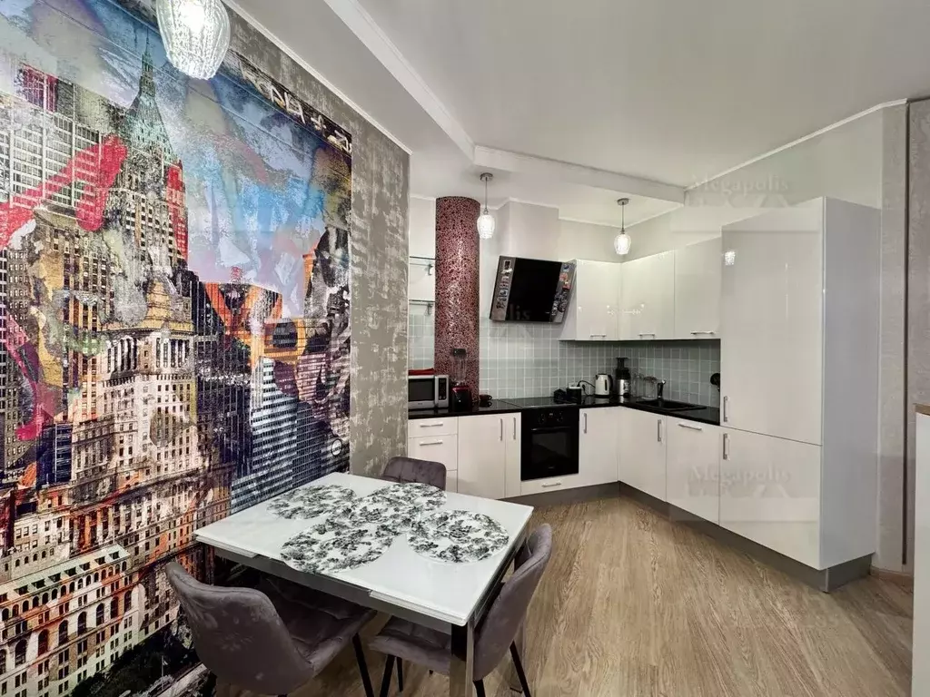 2-к кв. Санкт-Петербург Парадная ул., 3к2 (83.0 м) - Фото 1