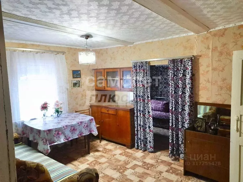 Дом в Курская область, Обоянский район, с. Быканово Центральная ул. ... - Фото 1