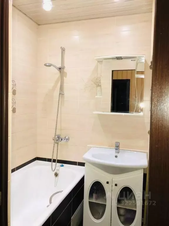 4-к кв. Саха (Якутия), Якутск ул. Маяковского, 98 (72.0 м) - Фото 1