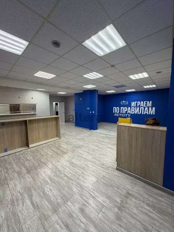 Помещение свободного назначения в Татарстан, Казань ул. Адоратского, ... - Фото 2