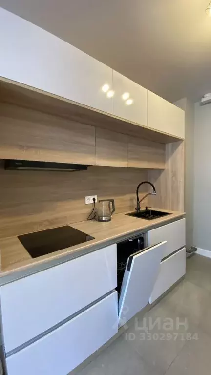 Студия Москва Сосенское поселение, просп. Куприна, 7к3 (50.0 м) - Фото 1