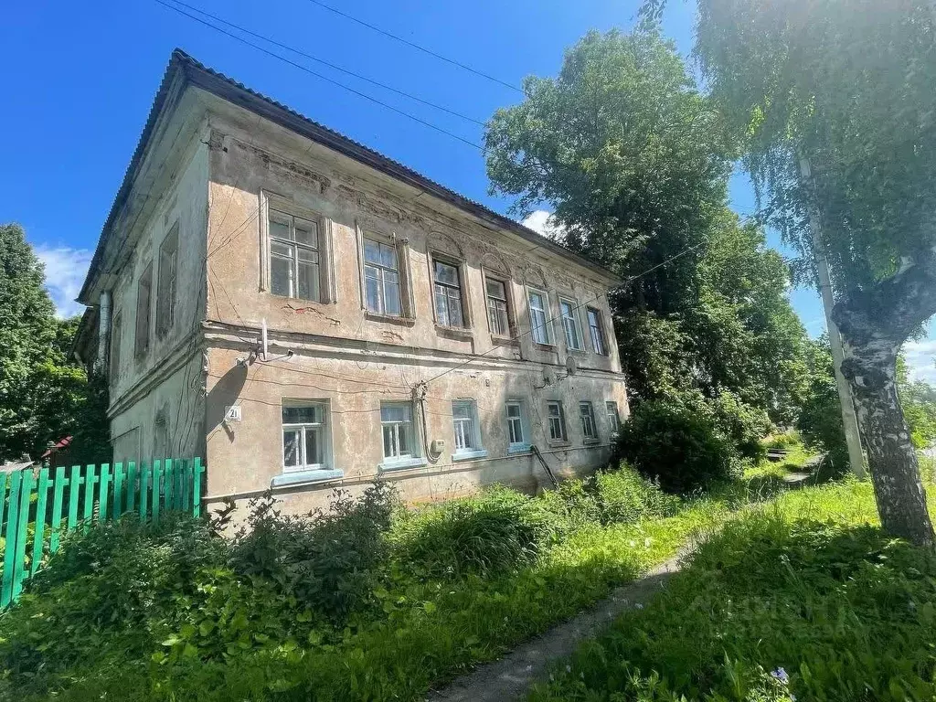 3-к кв. Ярославская область, Данилов Петербургская ул., 21 (77.9 м) - Фото 1