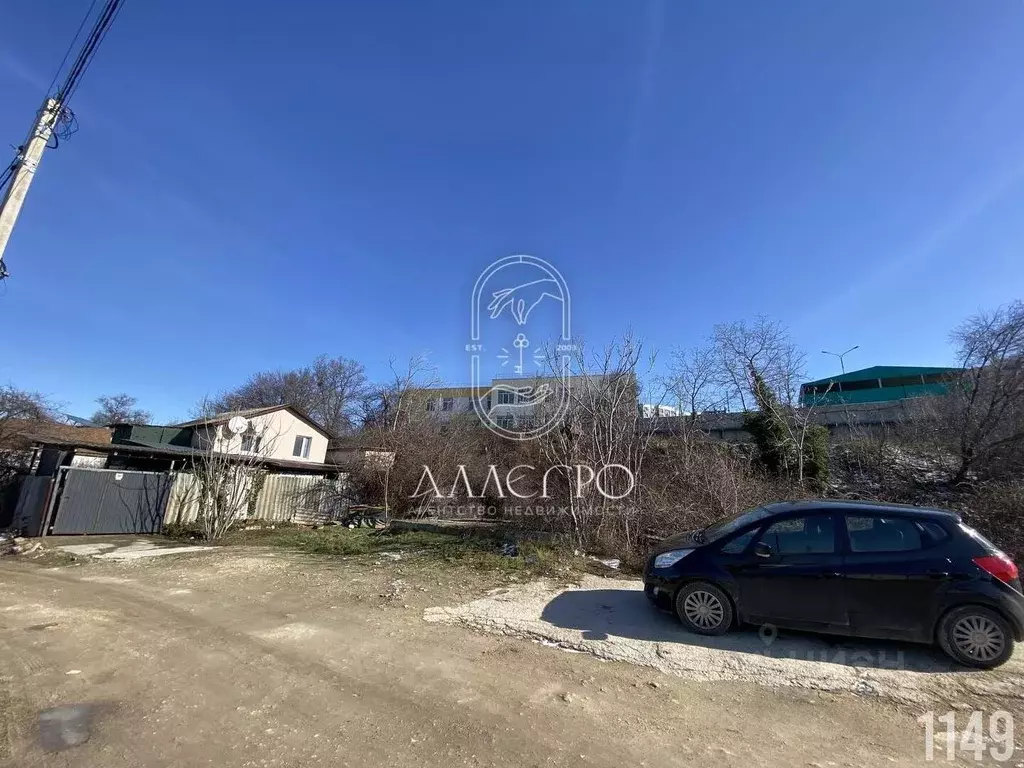 Участок в Севастополь ул. Молочная, 72 (8.0 сот.) - Фото 2