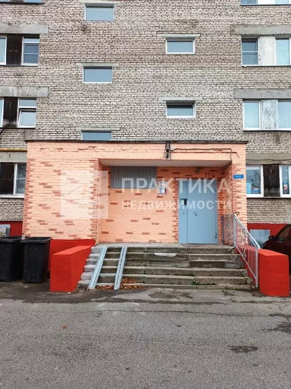 Продается 2-комнатная квартира - Фото 2