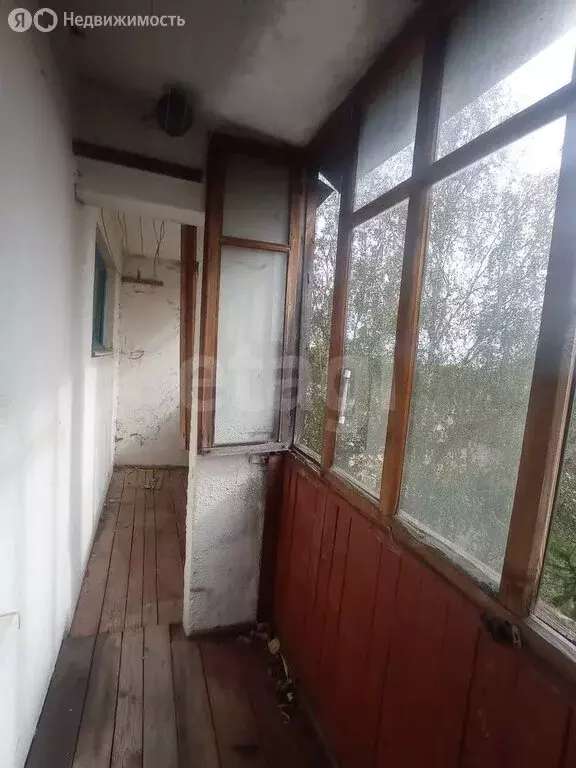 3-комнатная квартира: Пыталово, улица Юнкерова, 15 (67.5 м) - Фото 1