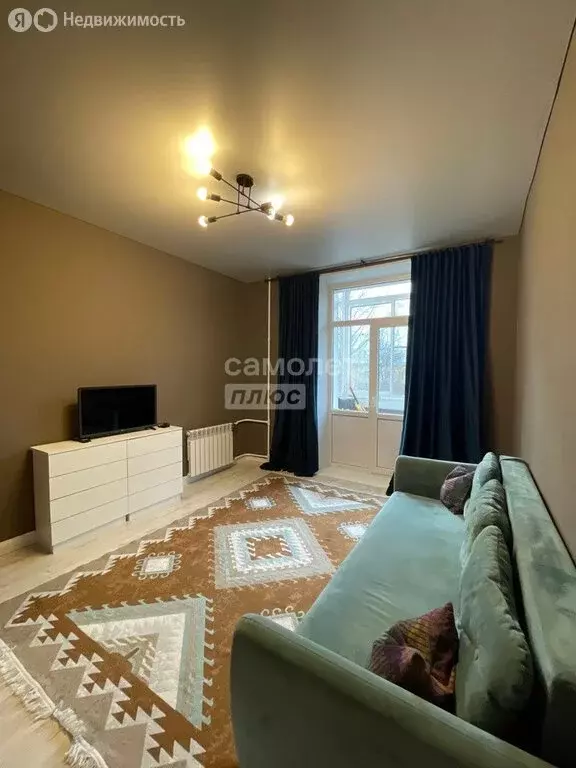 3-комнатная квартира: Смоленск, улица Кутузова, 5 (67 м) - Фото 1