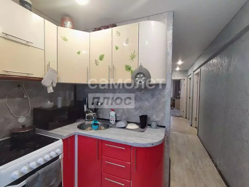 3-к кв. Архангельская область, Коряжма ул. Имени М.Х. Сафьяна, 15 ... - Фото 2